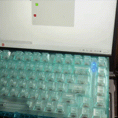 This is me using the keyboard to maneuver the Snake game. You can see that it is allowed to be operated by different devices.