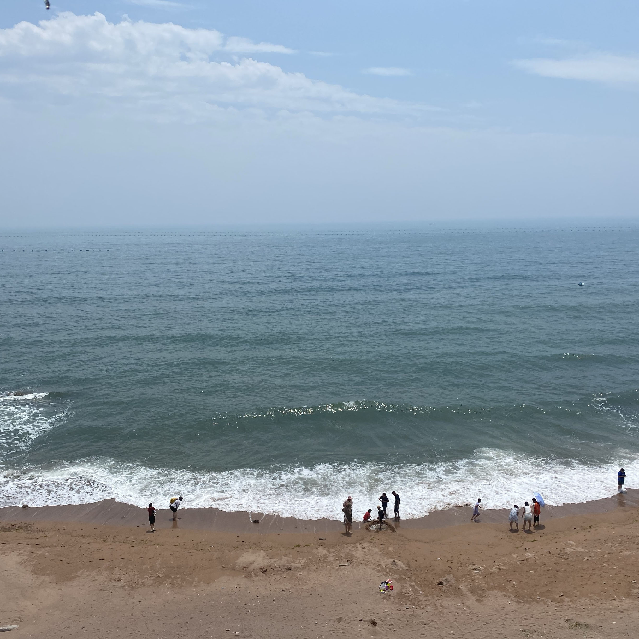 This is the beach in Qingdao. (Sunny version)