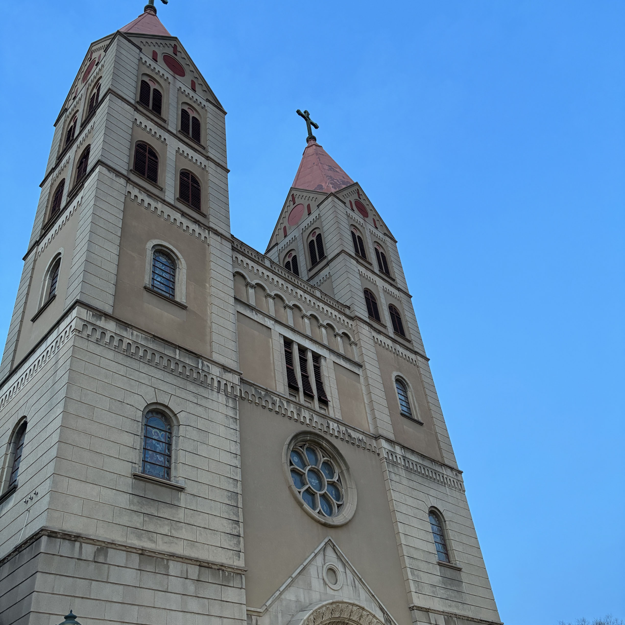 This is a Christian church in Qingdao.