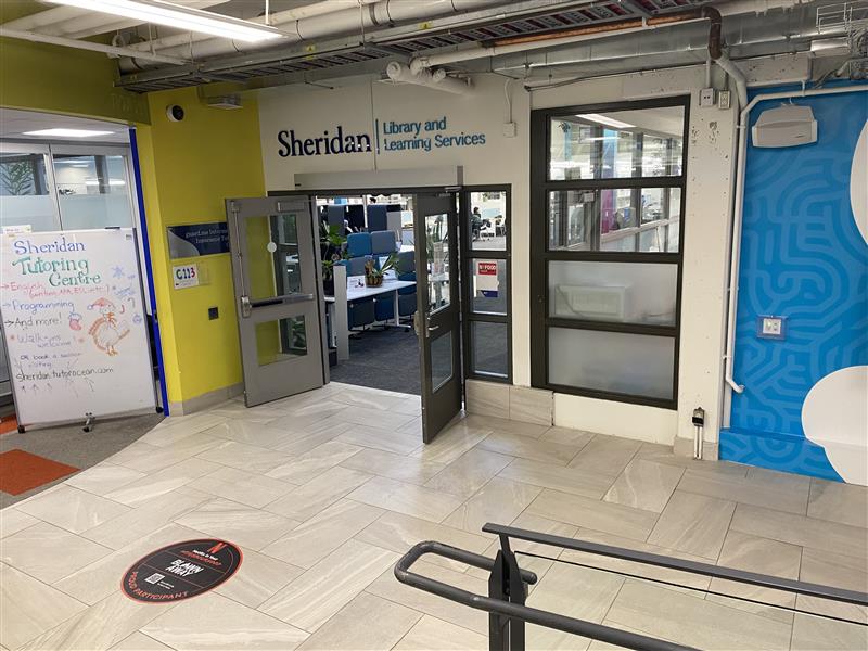 <ul><li>What makes this space interesting?</li><li> 
Library </li><li>
Library</li><li>
Interior</li><li>
permanent space</li><li>
People who wanna borrow books and find a quite space to rest</li>
          </ul>